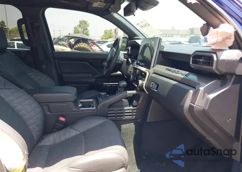 2024 Toyota Tacoma Hybrid Trd Off Road из США, поврежденный, VIN 3TYLC5LNXRT002619